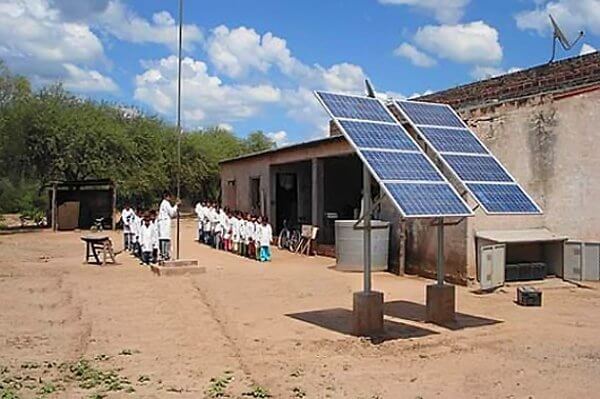 Paneles-Fotovoltaicos-para-Escuelas-Rurales