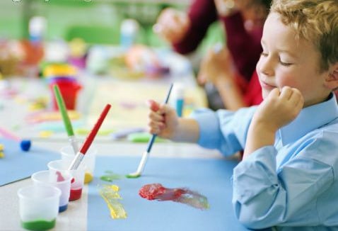 7 Beneficios de Jardines Verticales en las Escuelas